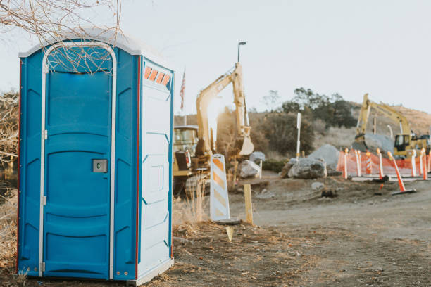 Portable Toilet Options We Offer in Masonville, KY